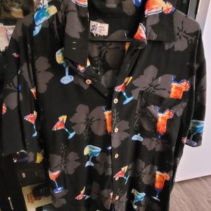 Cherokee Waikiki Wear Men's shirt